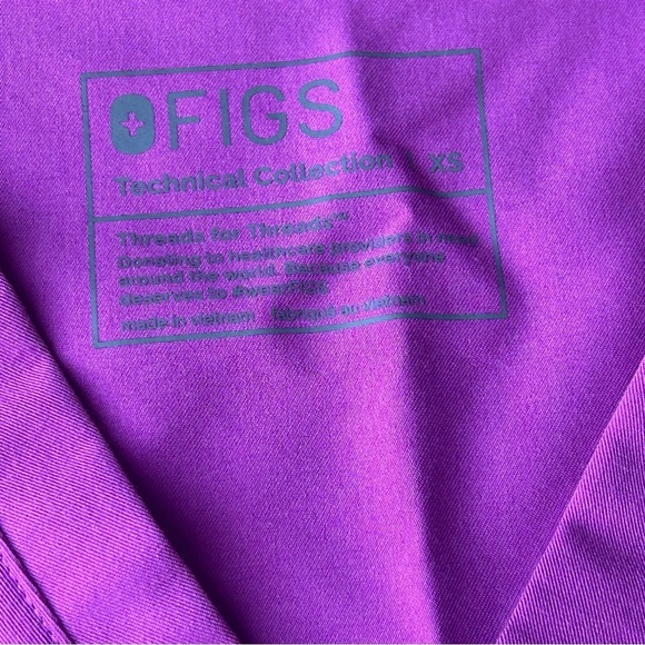 Figs Technical Collection Scrub Top. XS. - Picture 2 of 4